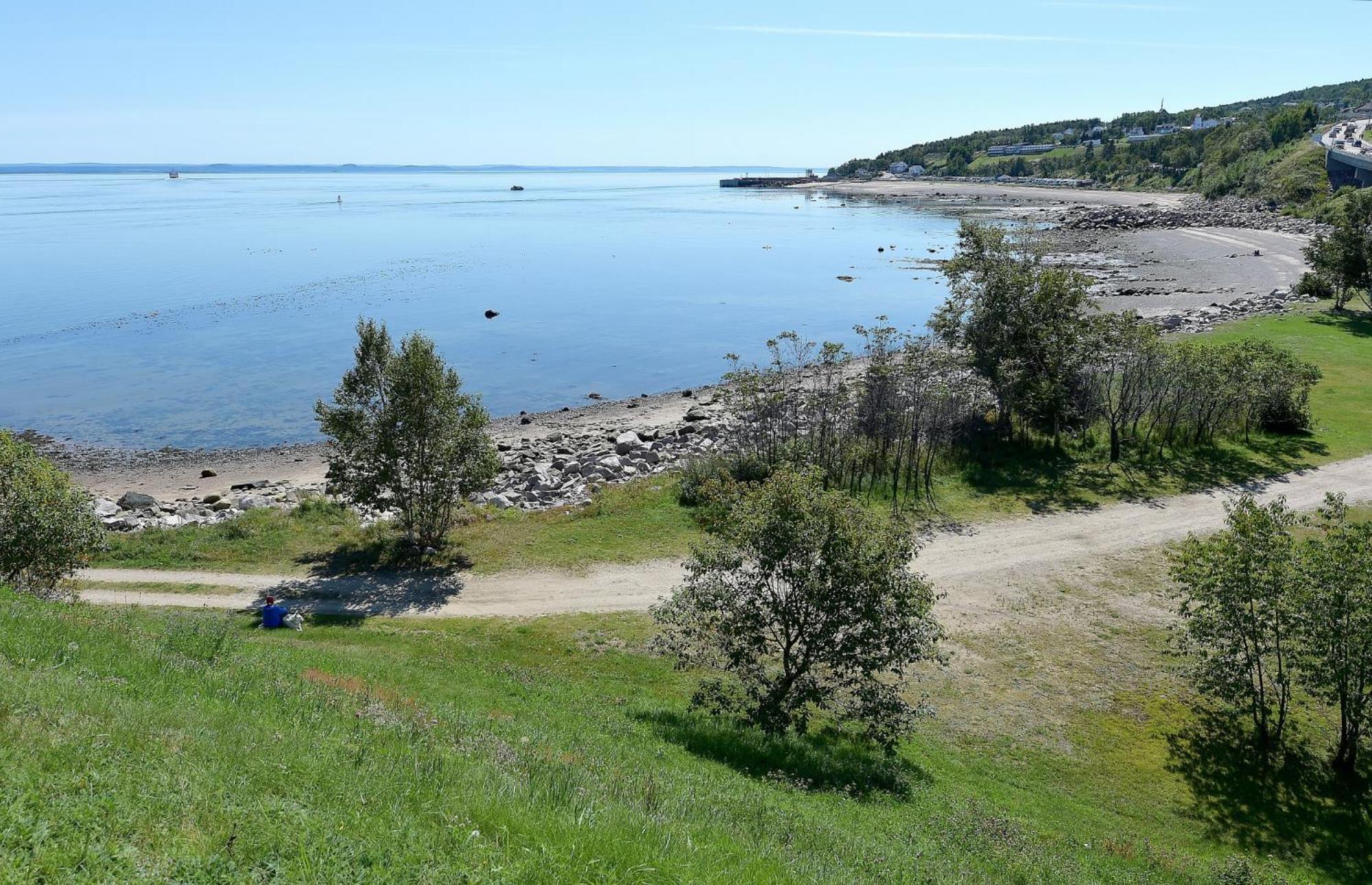 Motel Et Chalets Bo-Fleuve Evangeline Saint-Siméon Pokój zdjęcie
