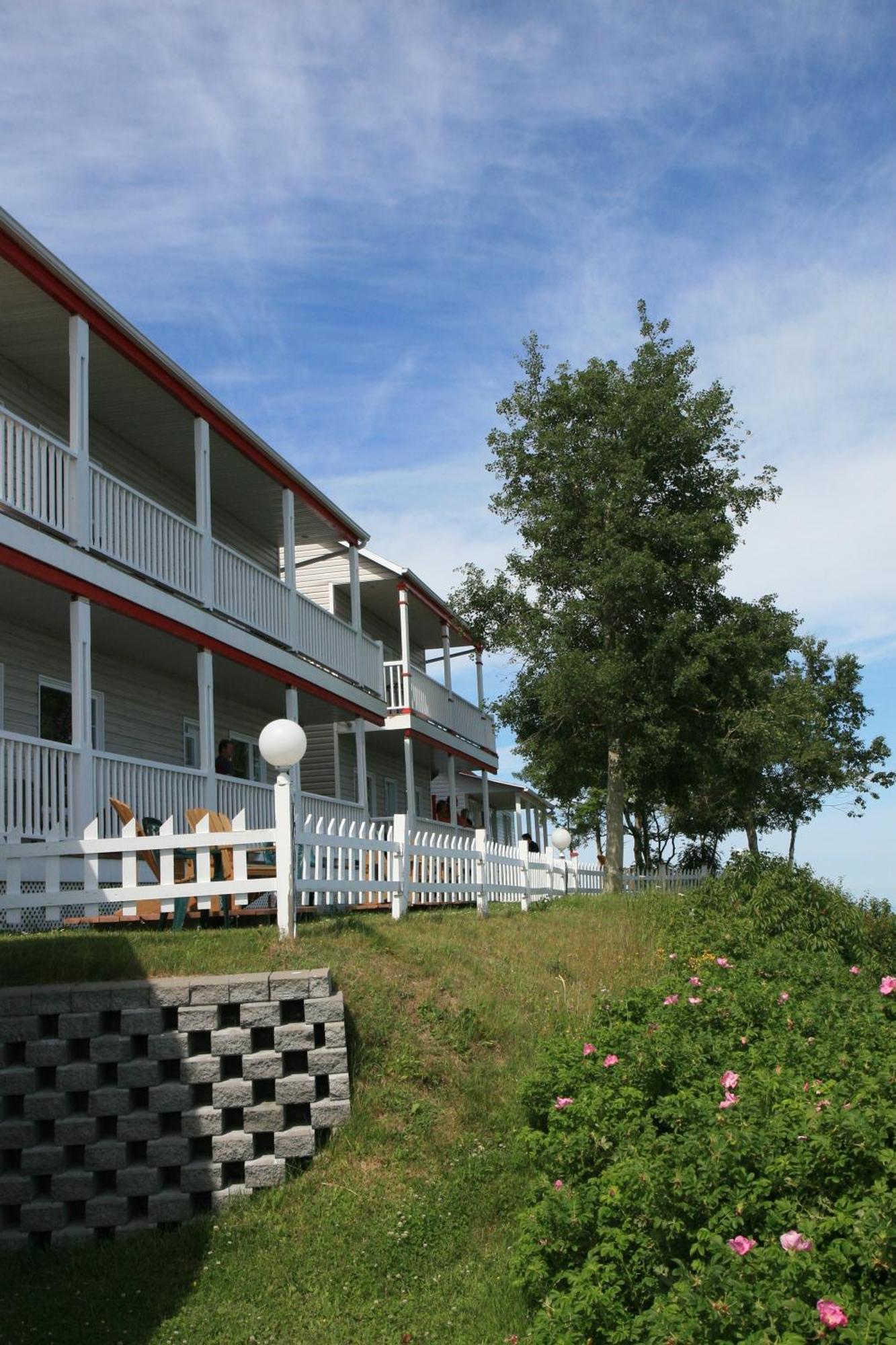 Motel Et Chalets Bo-Fleuve Evangeline Saint-Siméon Pokój zdjęcie