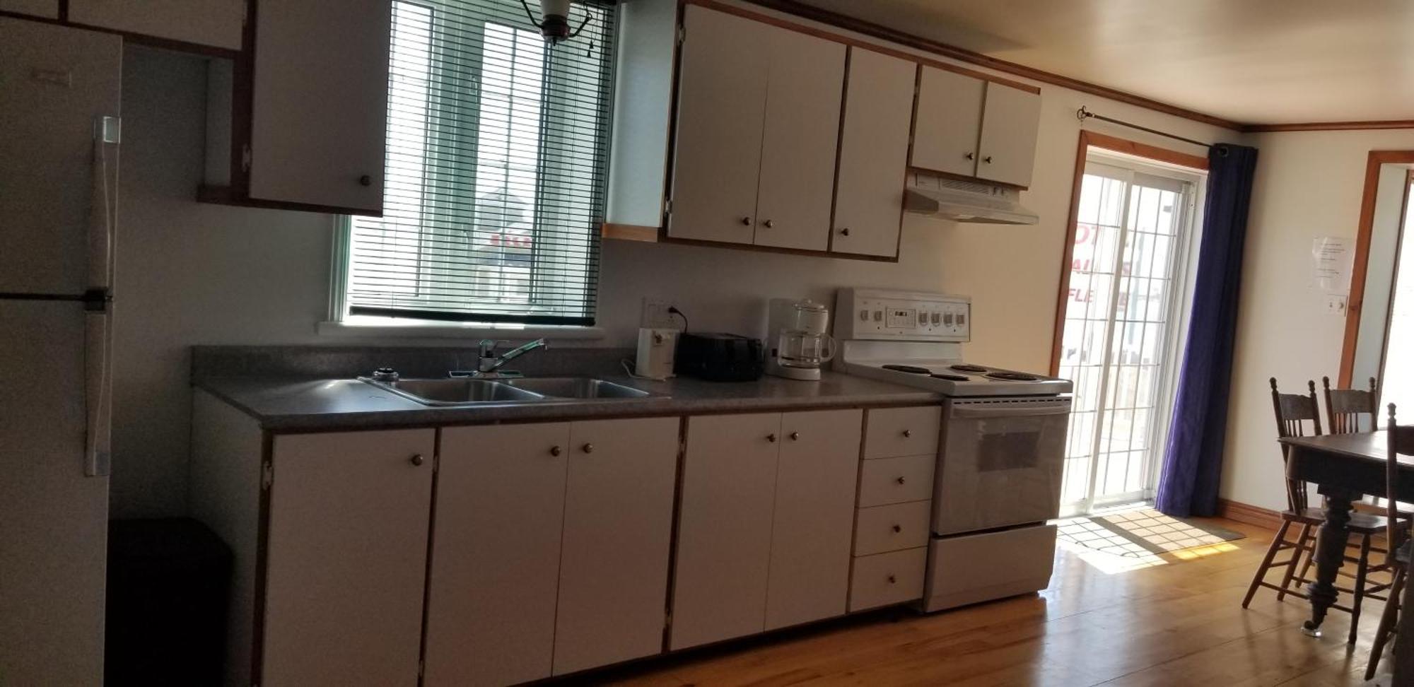 Motel Et Chalets Bo-Fleuve Evangeline Saint-Siméon Zewnętrze zdjęcie